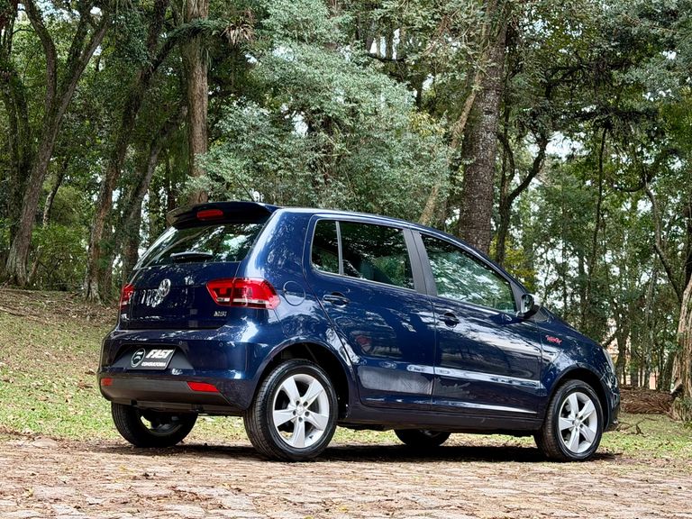 VolksWagen Fox Rock in Rio 1.6 Mi Total Flex 8V 5p