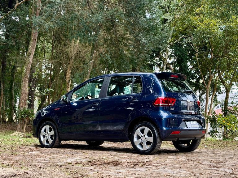 VolksWagen Fox Rock in Rio 1.6 Mi Total Flex 8V 5p