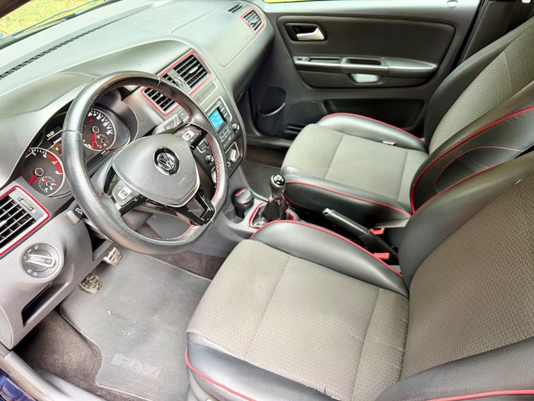 VolksWagen Fox Rock in Rio 1.6 Mi Total Flex 8V 5p