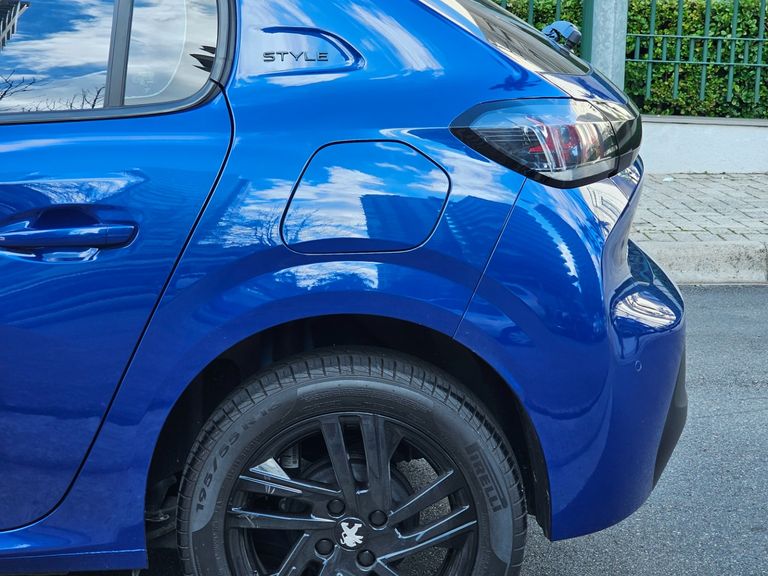 Peugeot 208 Style 1.0 Flex 6V 5p Mec.