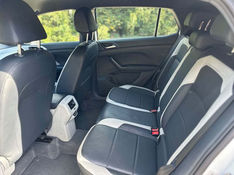 VolksWagen T-Cross Hig. 250 TSI 1.4 Flex 16V 5p Aut