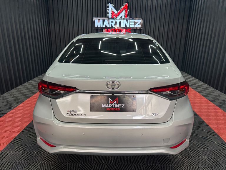 Toyota Corolla XEi 2.0 Flex 16V Aut.