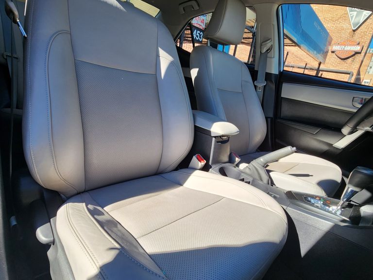 Toyota Corolla XEi 2.0 Flex 16V Aut.