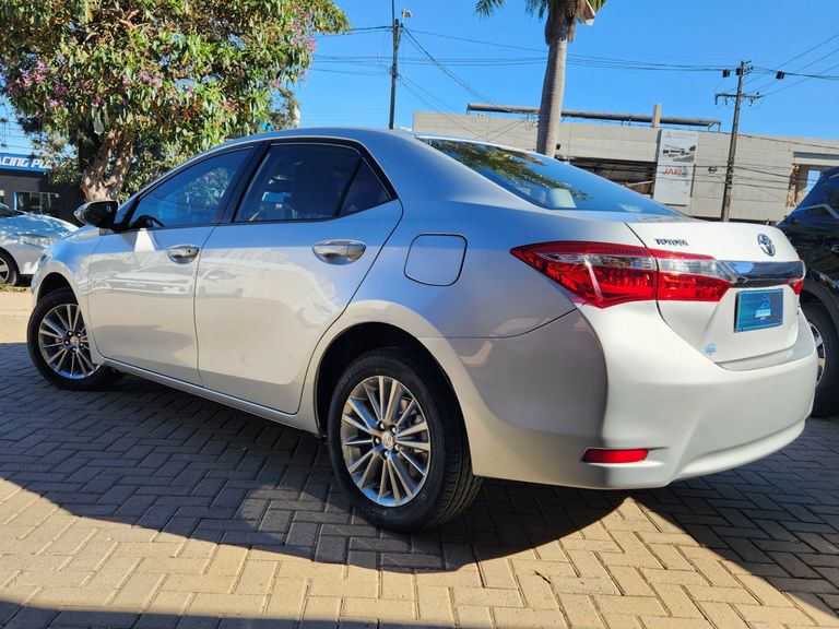 Toyota Corolla XEi 2.0 Flex 16V Aut.