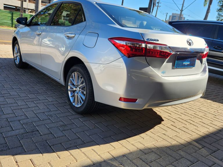 Toyota Corolla XEi 2.0 Flex 16V Aut.