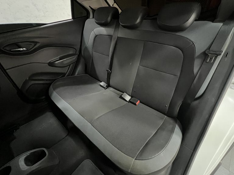 Chevrolet ONIX HATCH ACTIV 1.4 8V Flex 5p Mec.