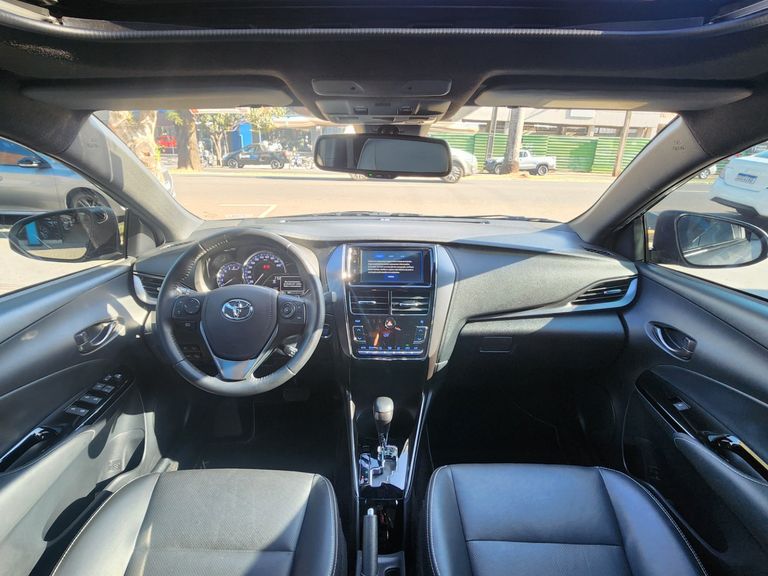 Toyota YARIS XLS 1.5 Flex 16V 5p Aut.