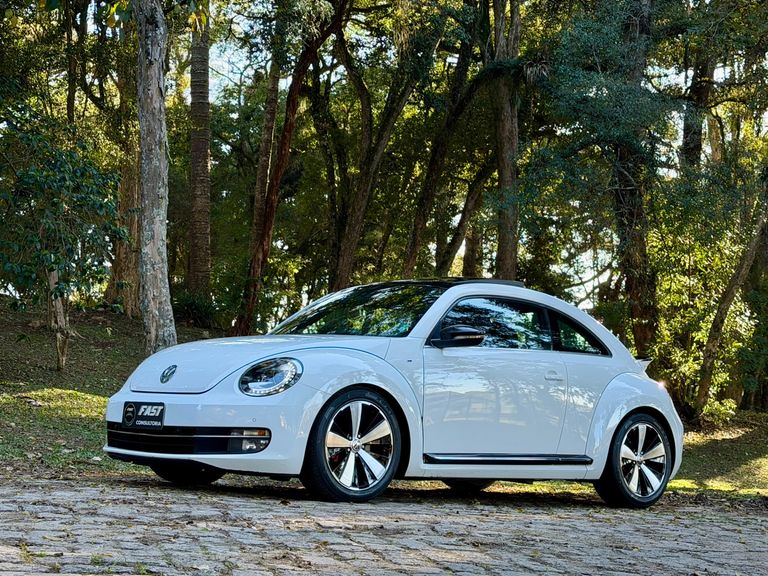 VolksWagen Fusca 2.0 R-Line TSI 16V Aut.