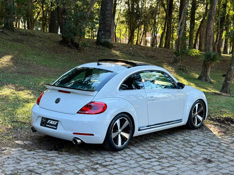VolksWagen Fusca 2.0 R-Line TSI 16V Aut.