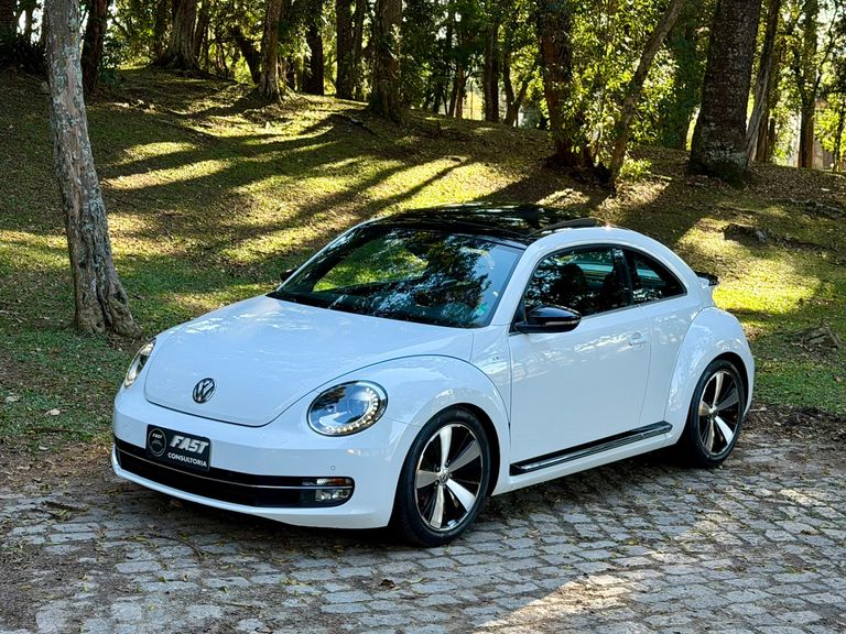 VolksWagen Fusca 2.0 R-Line TSI 16V Aut.