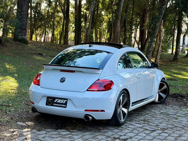 VolksWagen Fusca 2.0 R-Line TSI 16V Aut.