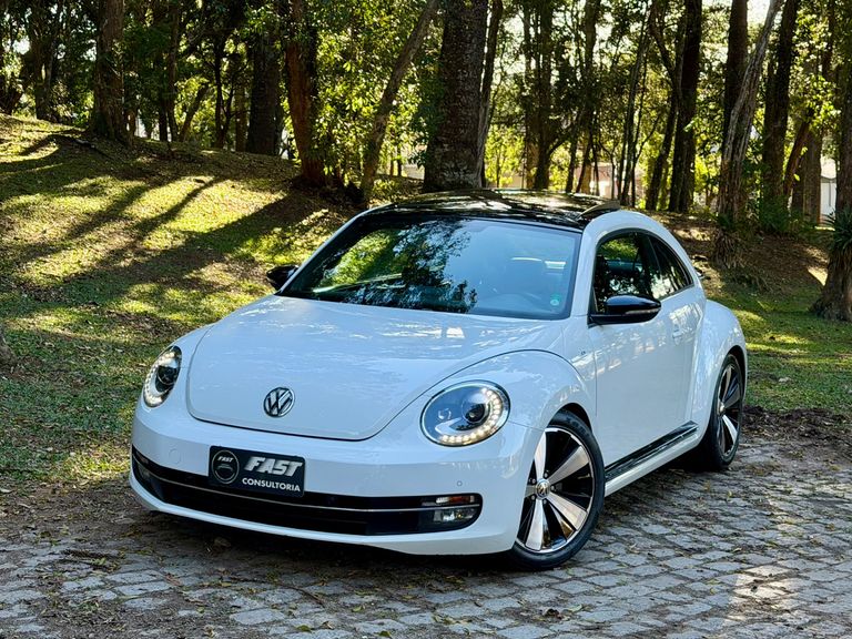 VolksWagen Fusca 2.0 R-Line TSI 16V Aut.