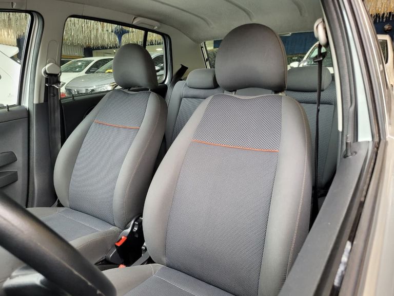 VolksWagen Fox Plus 1.0Mi/ 1.0Mi Total Flex 8V 4p