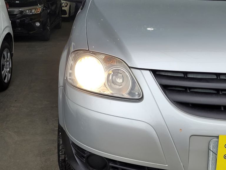 VolksWagen Fox Plus 1.0Mi/ 1.0Mi Total Flex 8V 4p