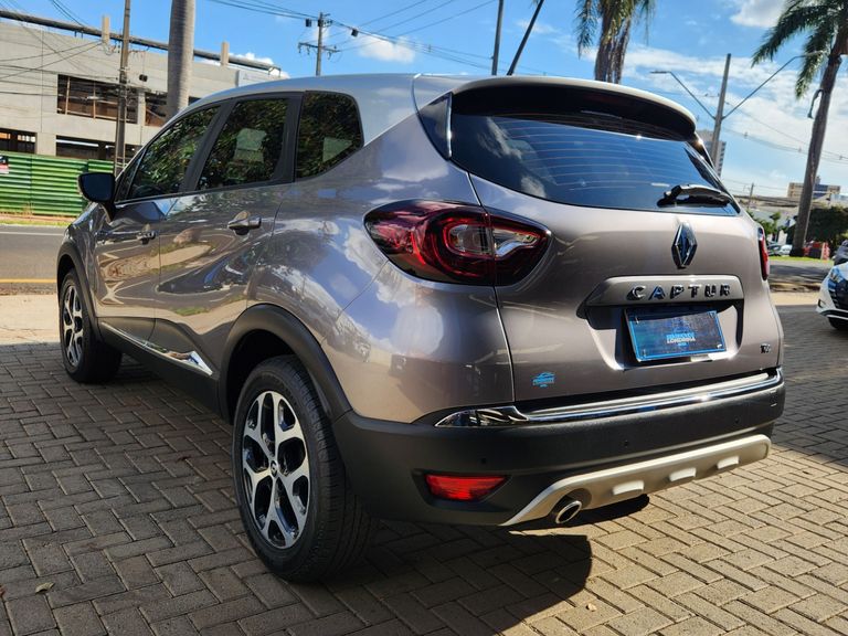 Renault CAPTUR Intense 1.3 TB 16V Flex 5p Aut.