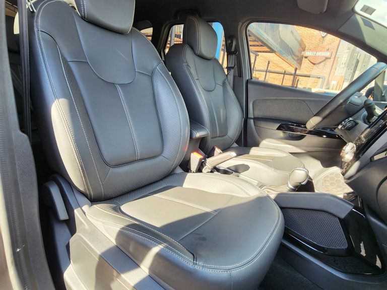 Renault CAPTUR Intense 1.3 TB 16V Flex 5p Aut.