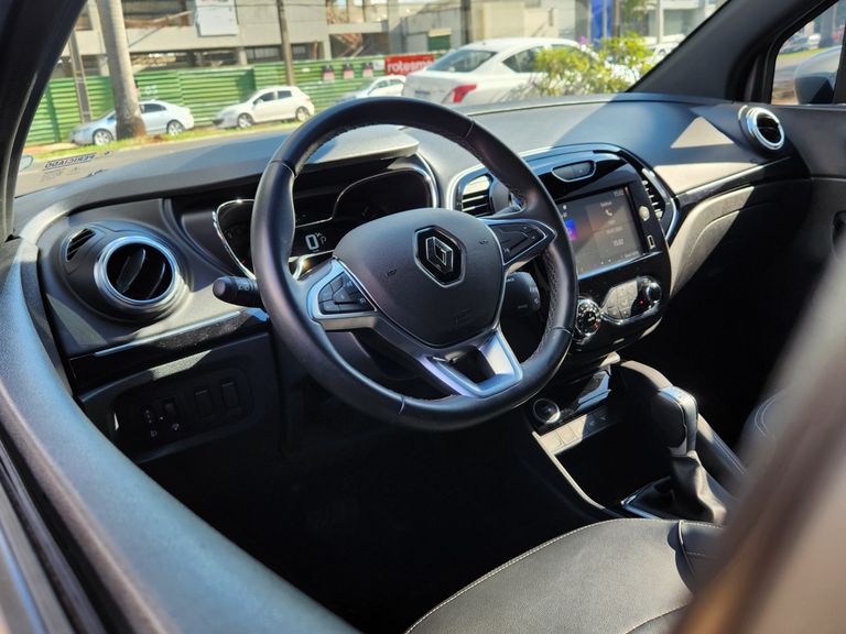 Renault CAPTUR Intense 1.3 TB 16V Flex 5p Aut.