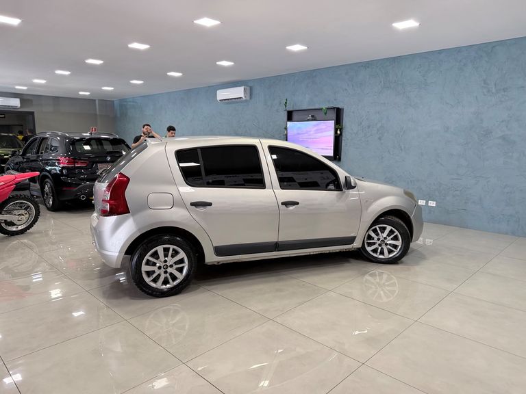 Renault SANDERO Expression Hi-Flex 1.6 8V 5p