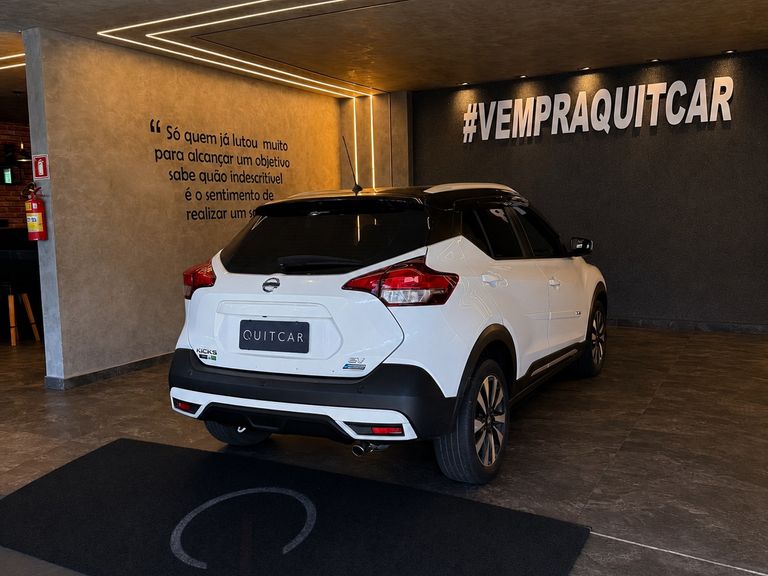 Nissan KICKS SV 1.6 16V FlexStar 5p Aut.