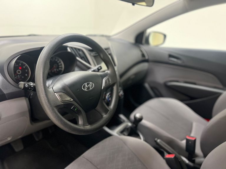 Hyundai HB20S C.Plus/C.Style1.0 Flex 12V Mec. 4P