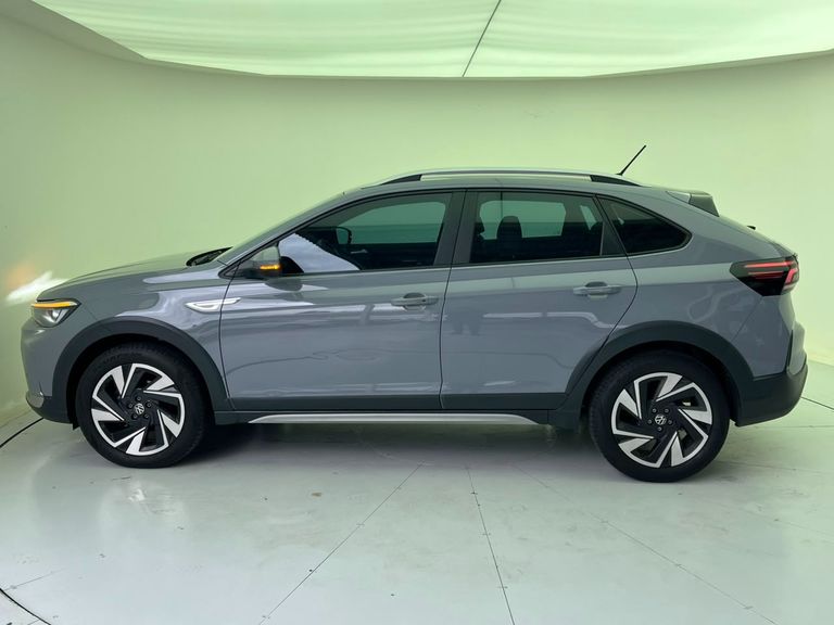 VolksWagen Nivus Highline 1.0 200 TSI Flex Aut.