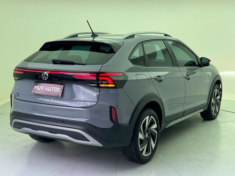 VolksWagen Nivus Highline 1.0 200 TSI Flex Aut.