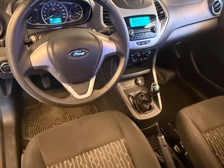Ford Ka 1.5 Sedan SE 12V Flex 4p Mec.