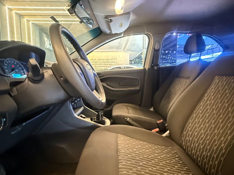 Ford Ka 1.5 Sedan SE 12V Flex 4p Mec.