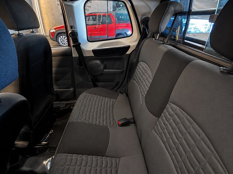 Fiat Strada Adv.1.8 16V Dualogic Flex CD