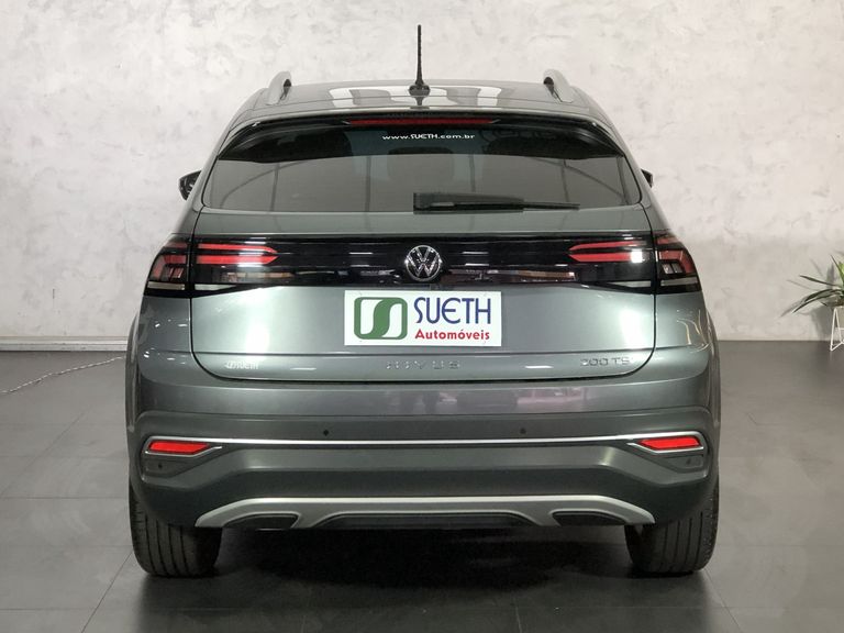 VolksWagen Nivus Highline 1.0 200 TSI Flex Aut.