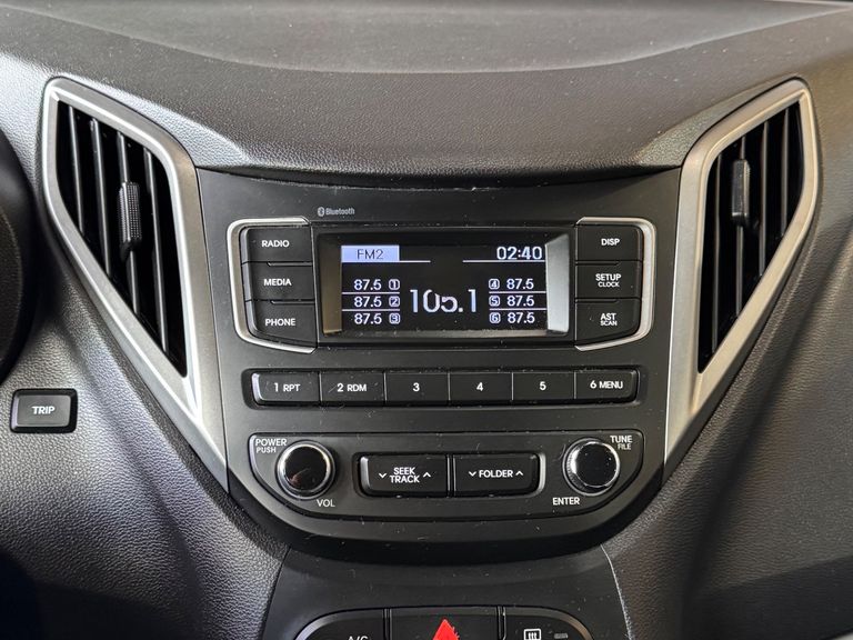Hyundai HB20S Unique 1.0 Flex 12V Mec.