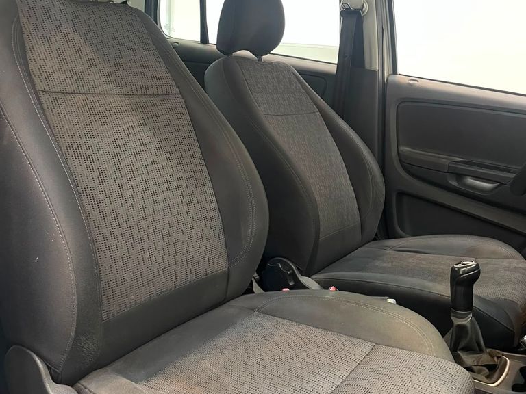 VolksWagen Fox 1.0 Mi Total Flex 8V 5p
