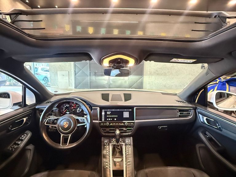 Porsche Macan 2.0 Turbo