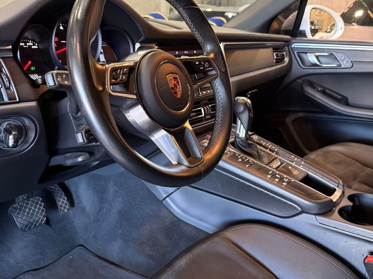 Porsche Macan 2.0 Turbo
