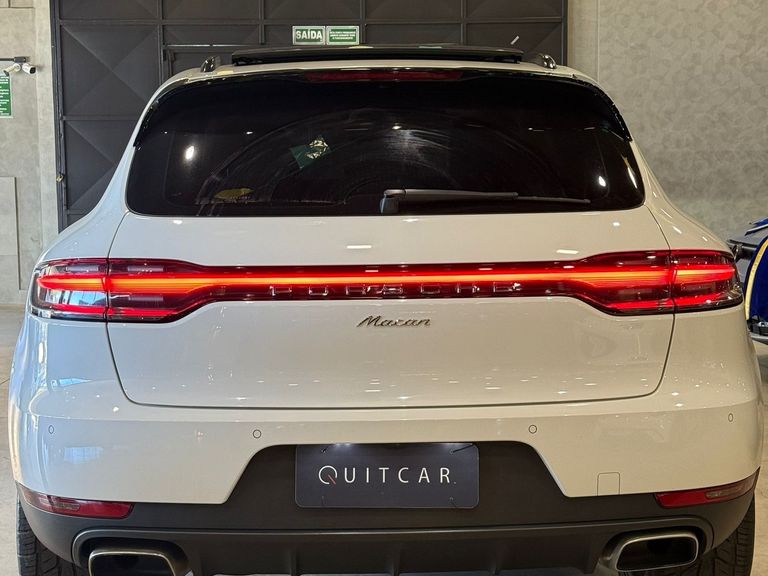 Porsche Macan 2.0 Turbo