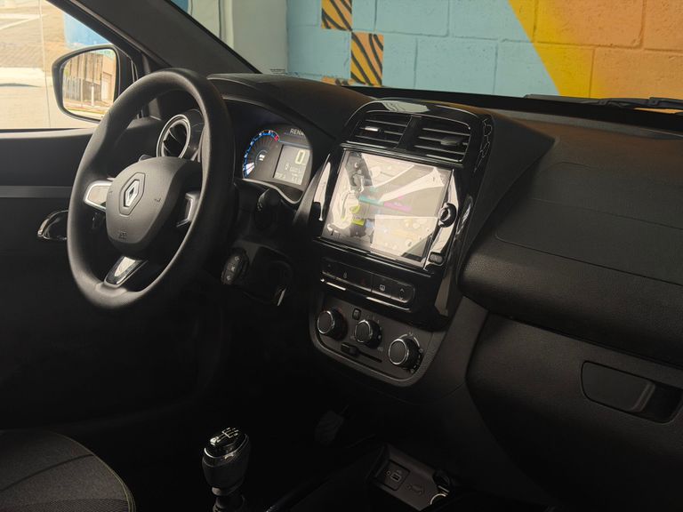 Renault KWID OUTSIDER 1.0 Flex 12V 5p Mec.