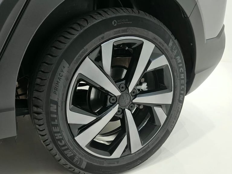 VolksWagen Nivus Highline 1.0 200 TSI Flex Aut.