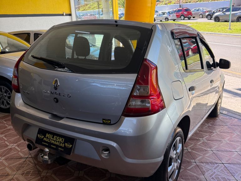 Renault SANDERO Authentique Hi-Flex 1.0 16V 5p