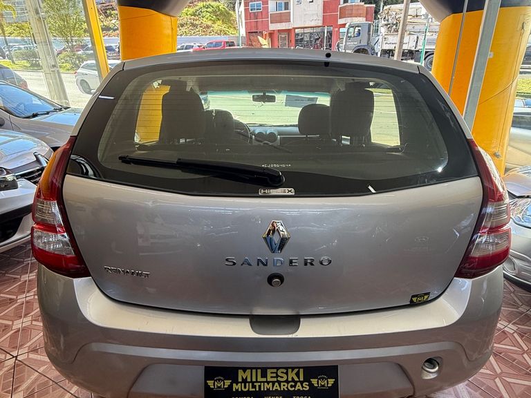 Renault SANDERO Authentique Hi-Flex 1.0 16V 5p