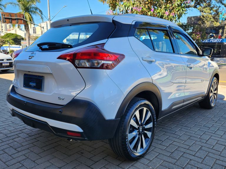 Nissan KICKS SV 1.6 16V FlexStar 5p Aut.