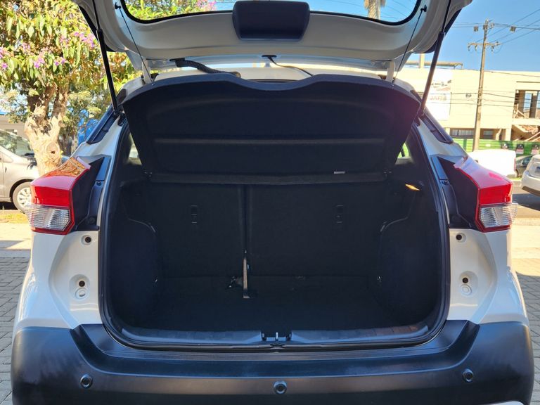 Nissan KICKS SV 1.6 16V FlexStar 5p Aut.
