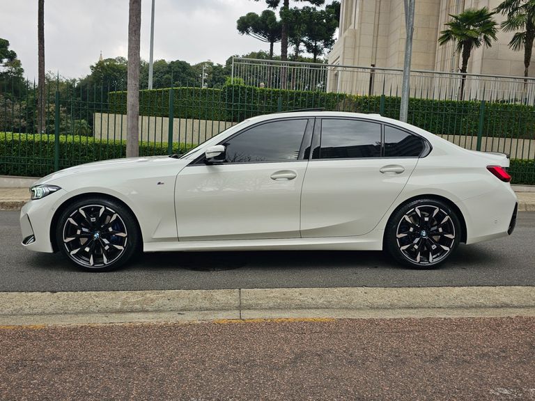BMW 320iA 2.0 TB M Sport A.Flex/M.Sport 4p