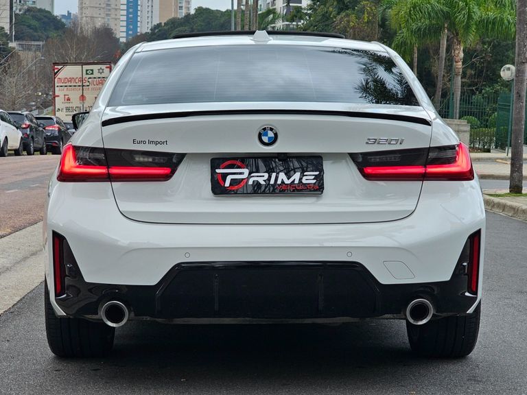 BMW 320iA 2.0 TB M Sport A.Flex/M.Sport 4p