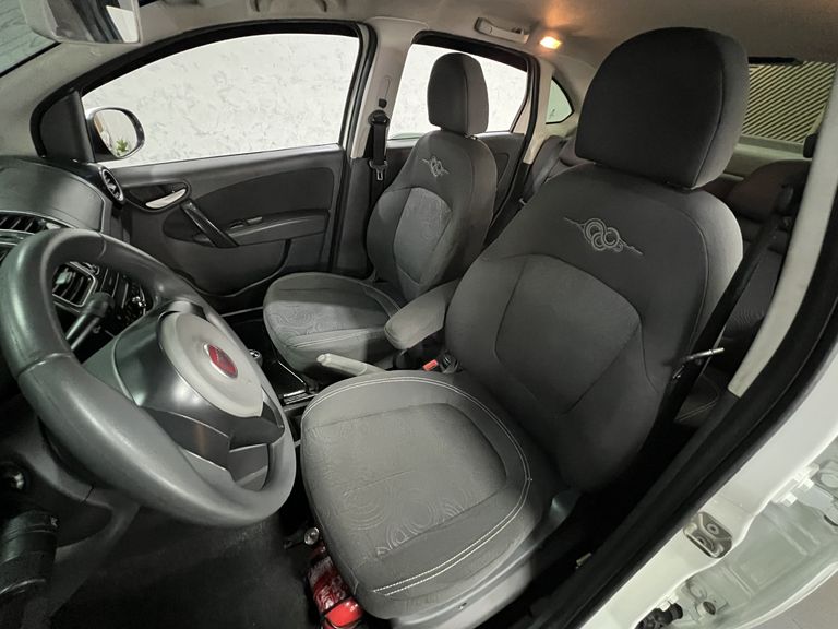 Fiat Grand Siena ATTRAC. 1.4 EVO F.Flex 8V