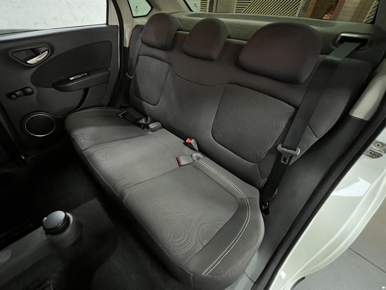 Fiat Grand Siena ATTRAC. 1.4 EVO F.Flex 8V