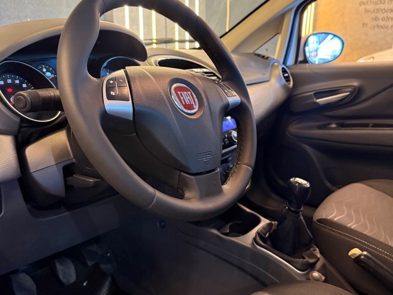 Fiat Punto ESSENCE 1.6 Flex 16V 5p