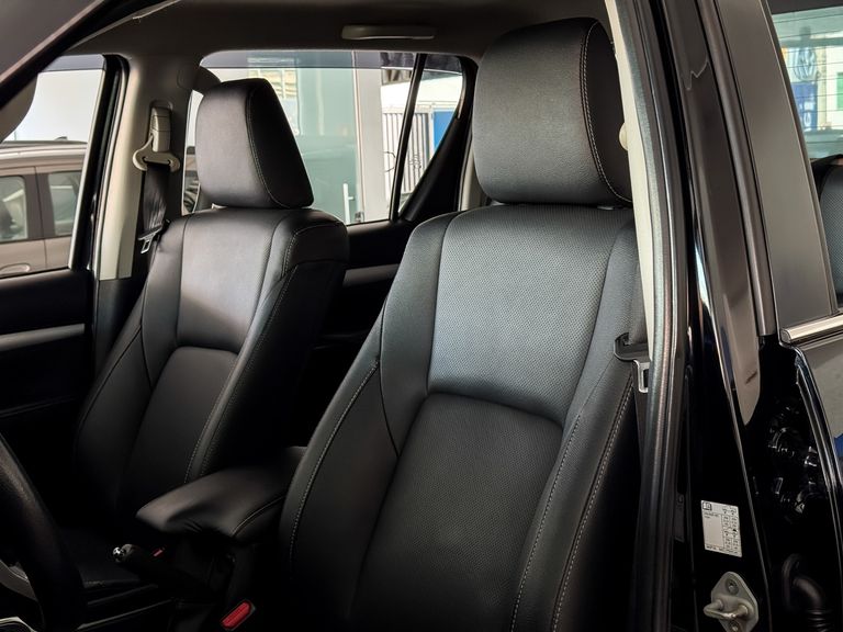 Toyota Hilux CD SRX 4x4 2.8 TDI 16V Diesel Aut.