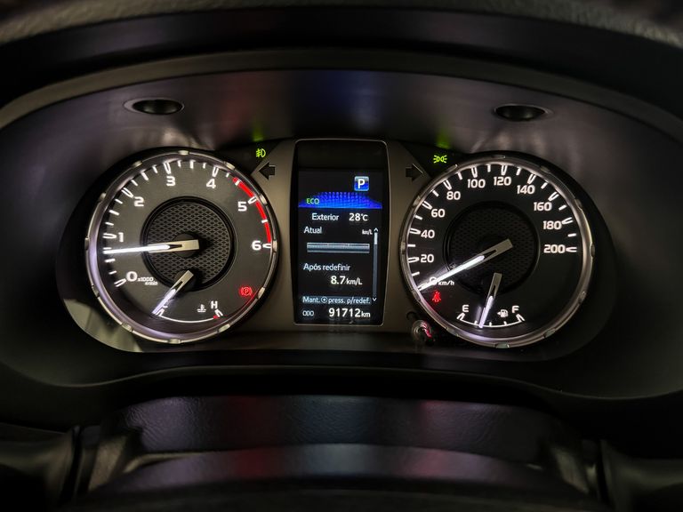 Toyota Hilux CD SRX 4x4 2.8 TDI 16V Diesel Aut.