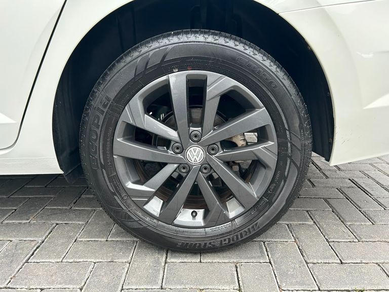 VolksWagen VIRTUS Comfort. 200 TSI 1.0 Flex 12V Aut