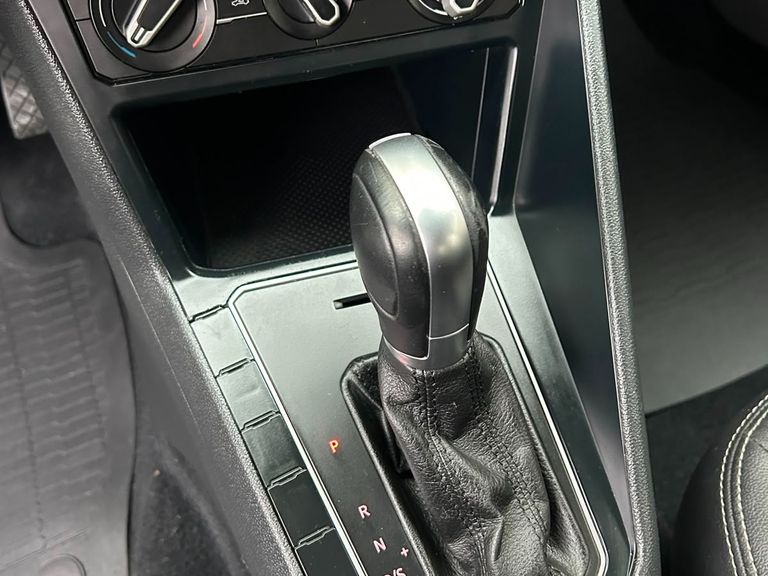 VolksWagen VIRTUS Comfort. 200 TSI 1.0 Flex 12V Aut